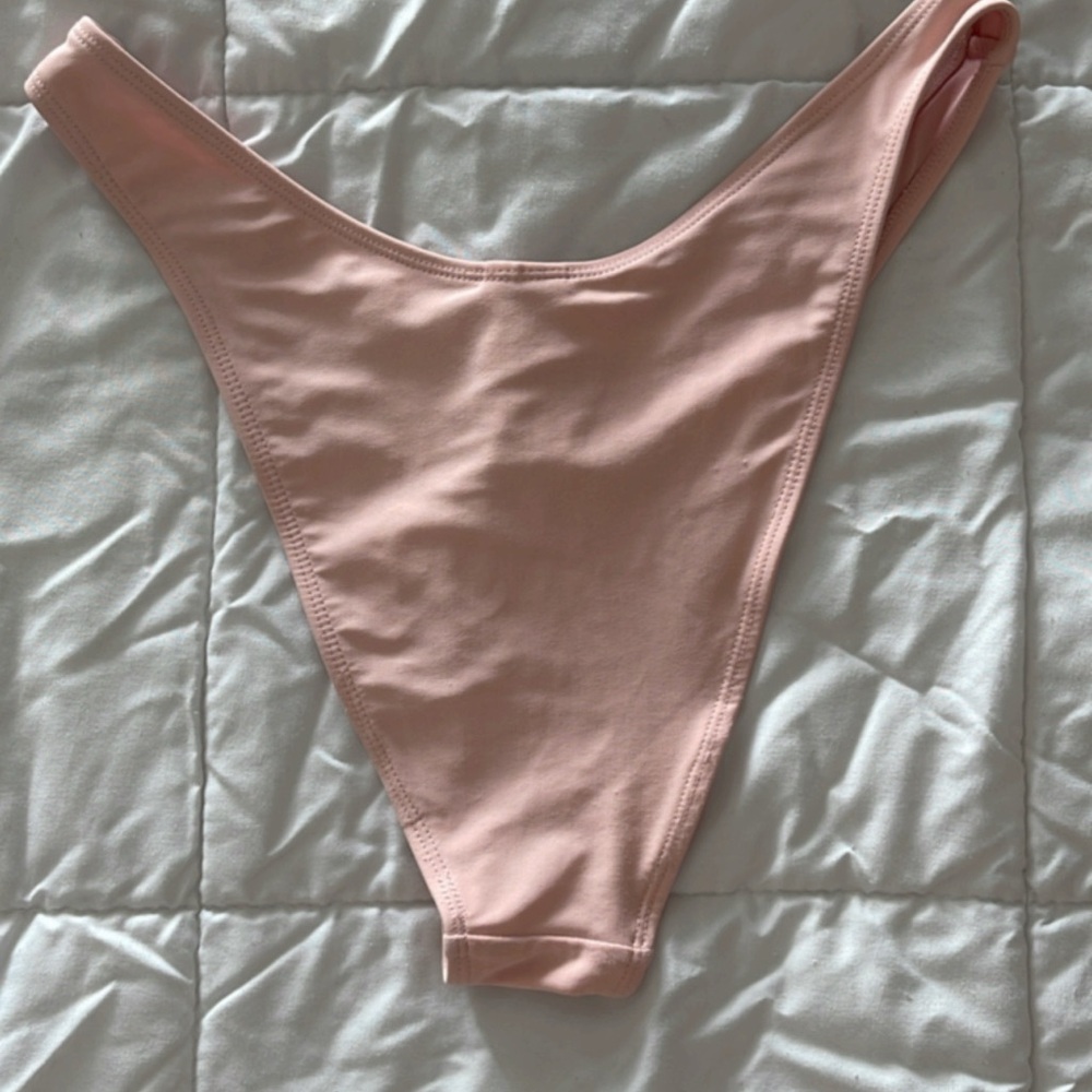Forever 21 Blush Pink Women's Panties - Picture 2 of 2